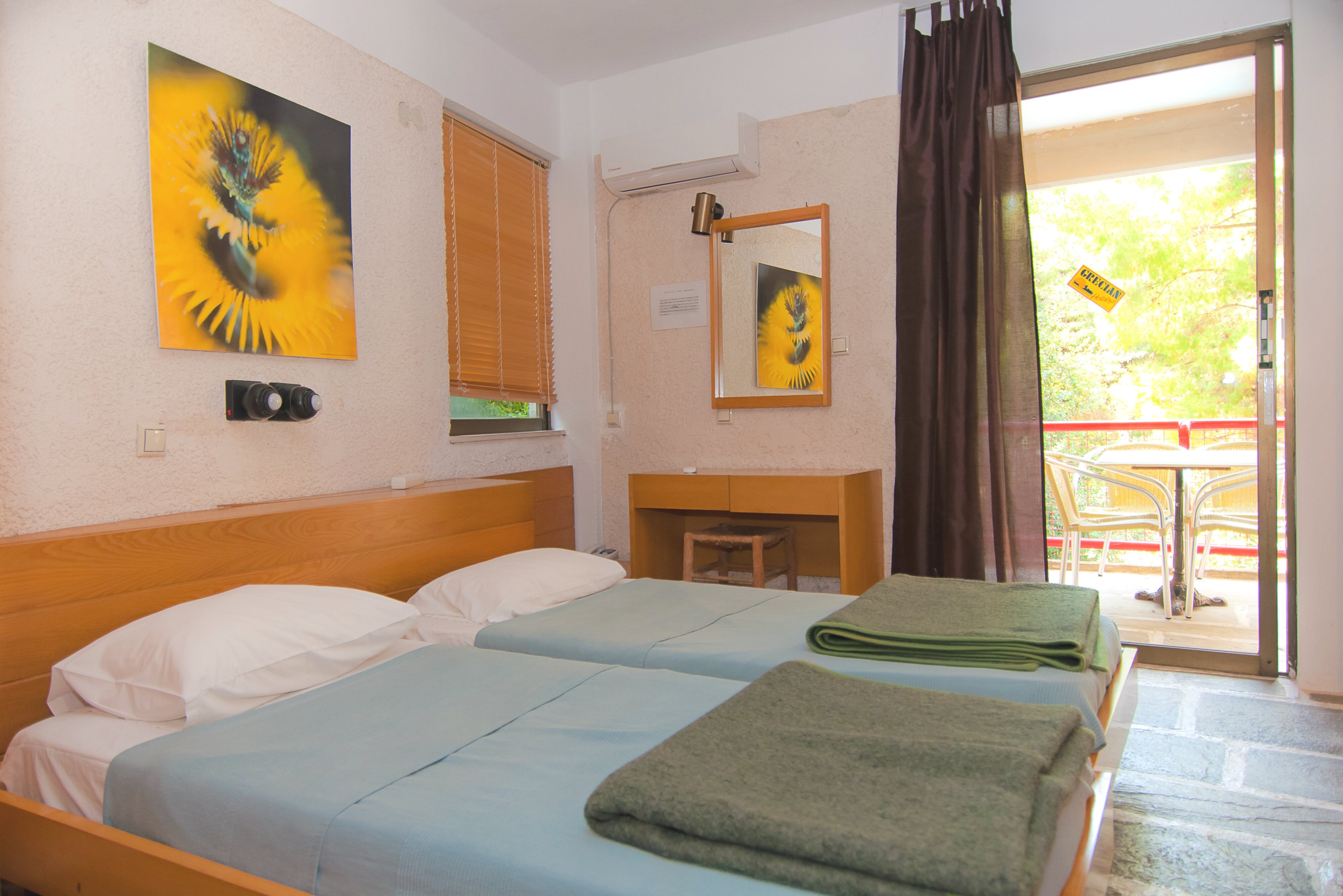 Фото Apollonia Hotel Apartments