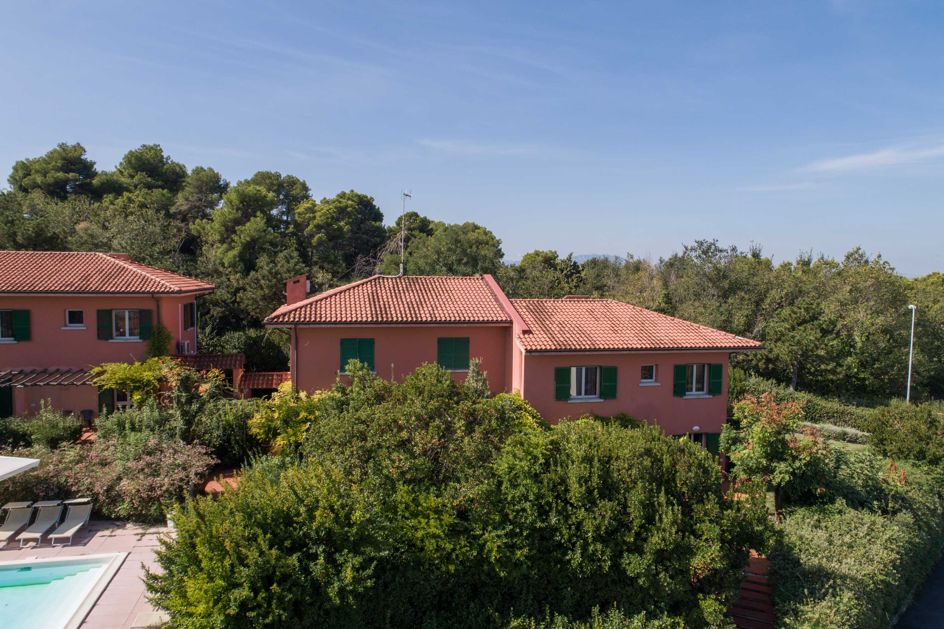 Фото Residenze Al Colle Dei Pini