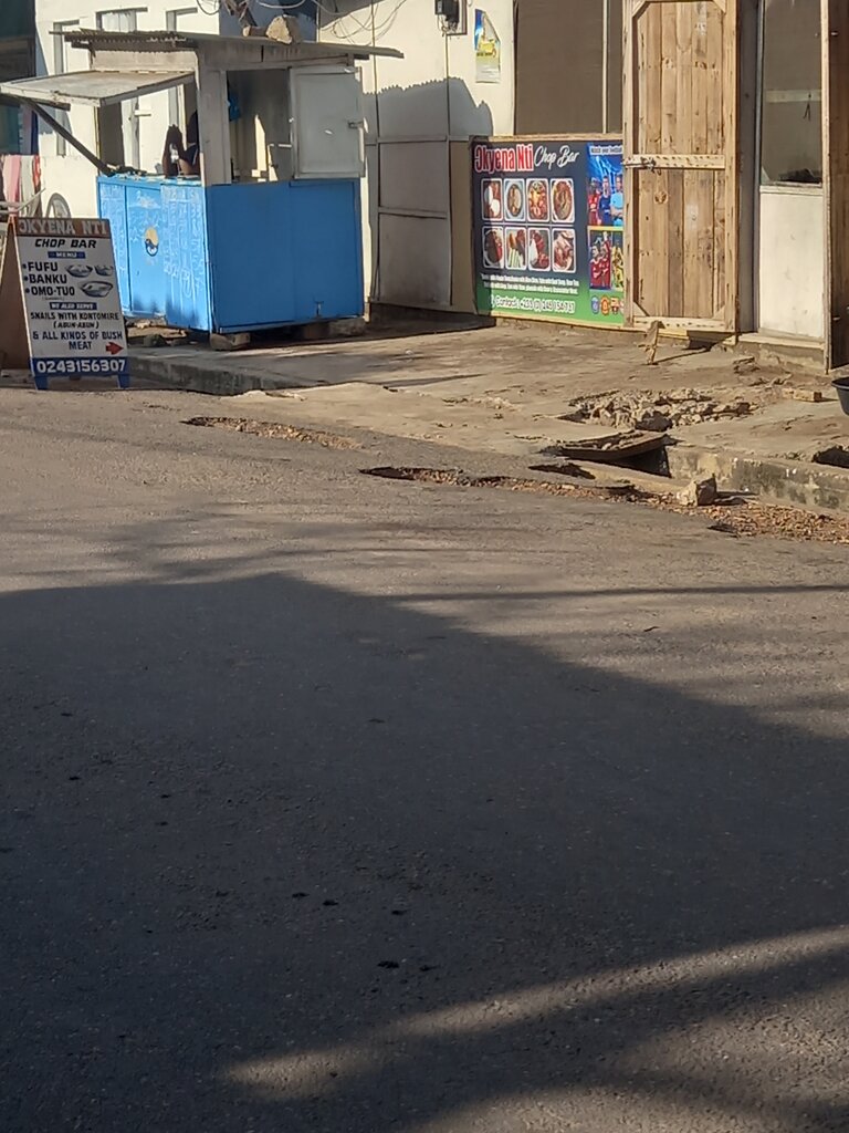 Fast food Okyena nti chop bar, Earth, photo