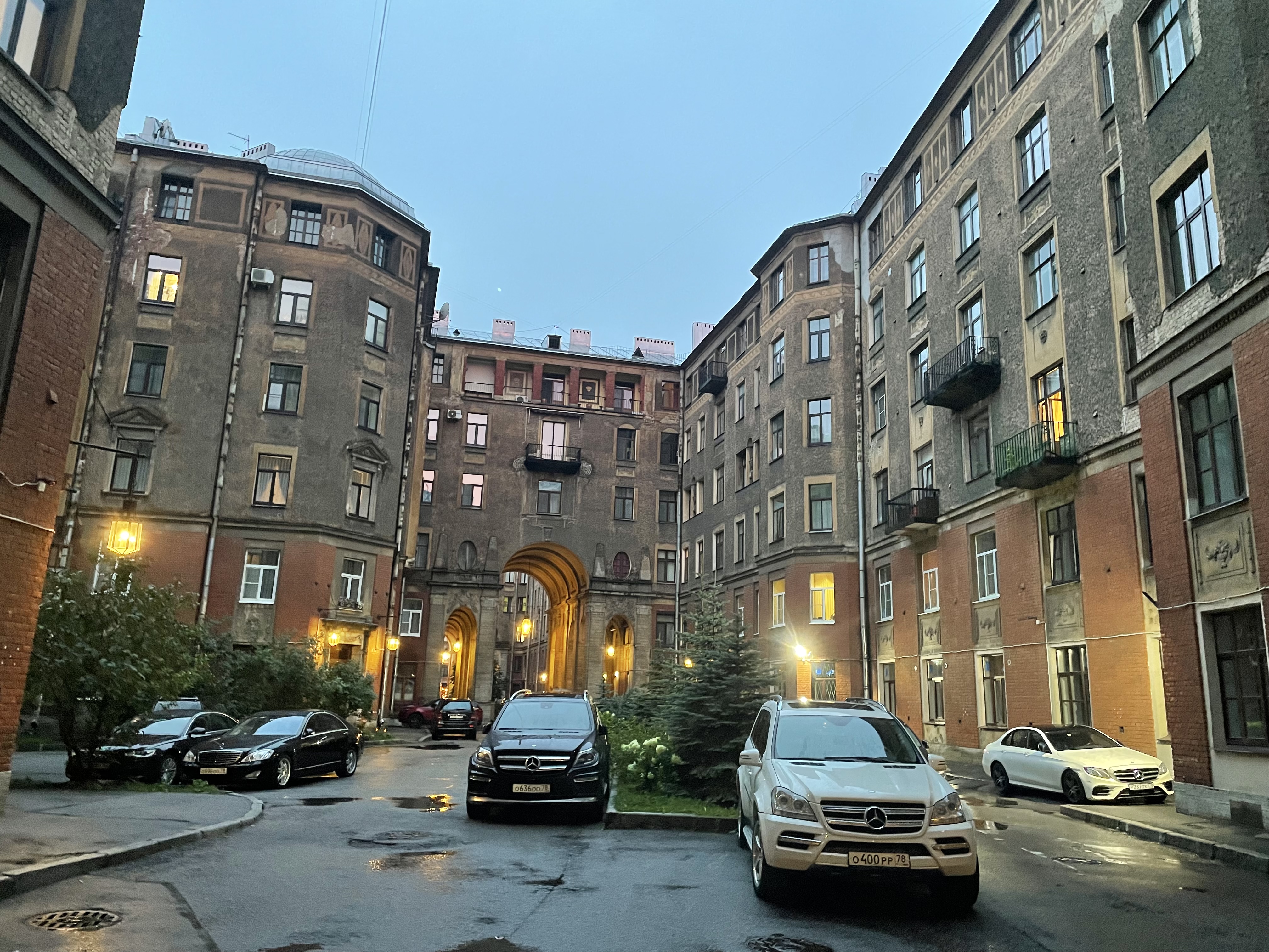 Фото Граф Толстой