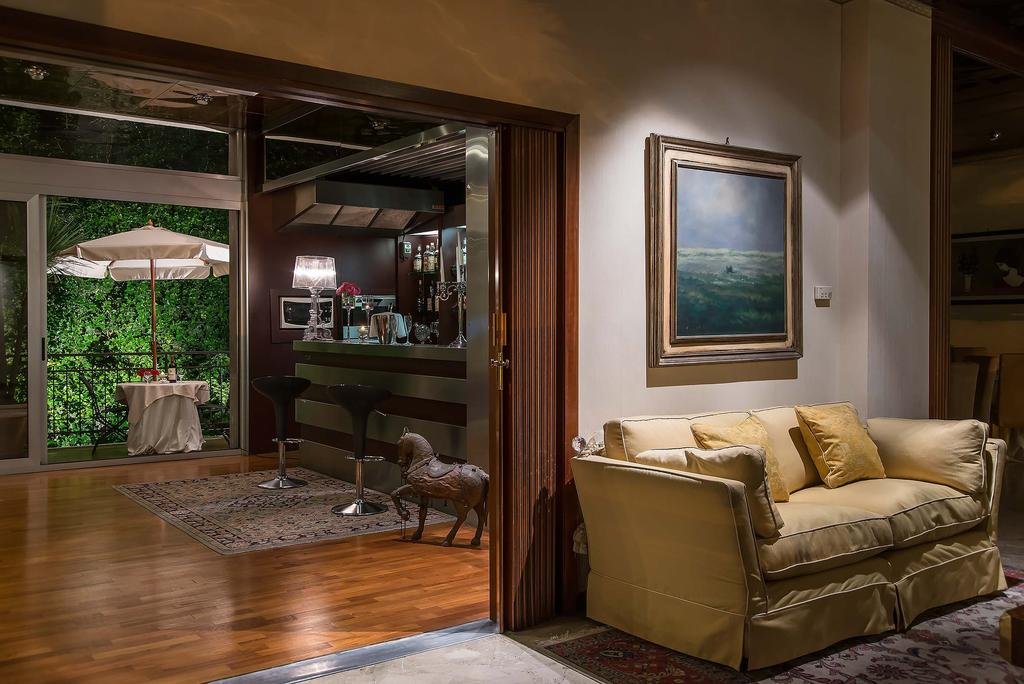 Фото Mini Palace Hotel