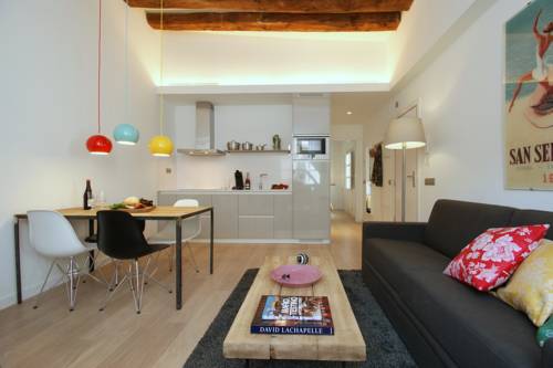 Фото Ramblas Deluxe Apartments