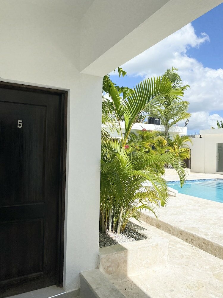 Фото The White Rock Hotel Bb