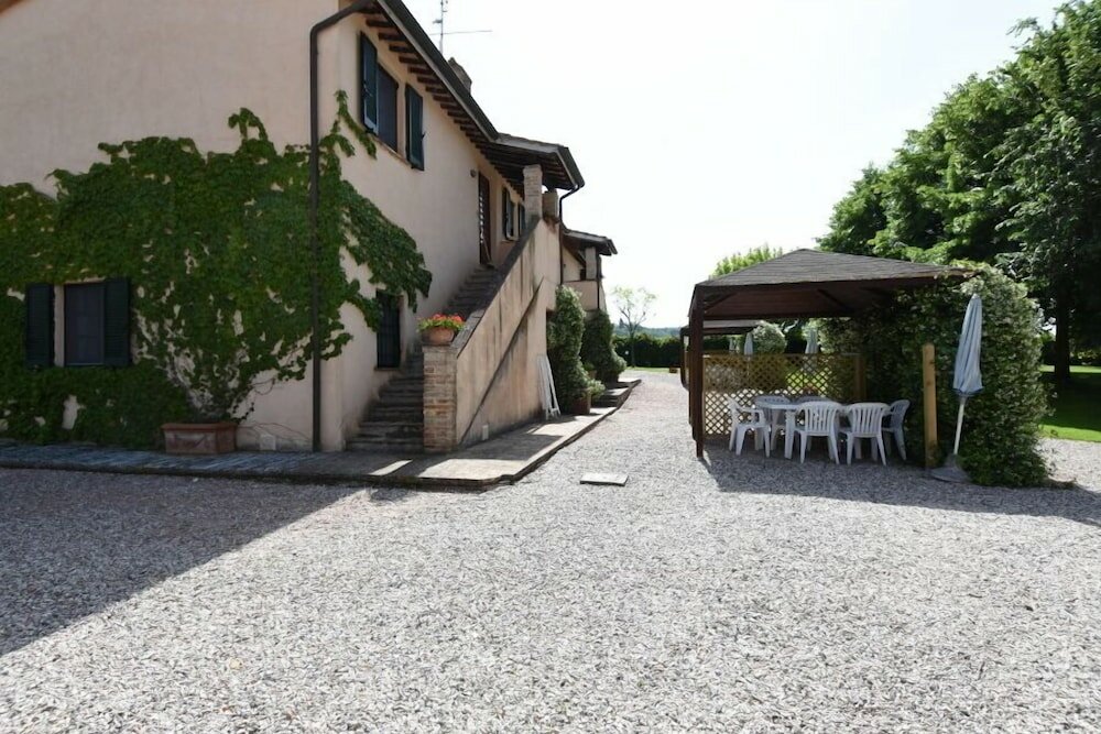 Фото Agriturismo Miralduolo