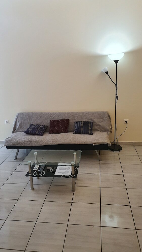 Фото Tk2-george Apartments by the Airport