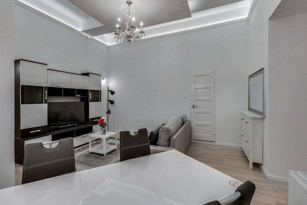 Фото Pelicanstay at 5th District