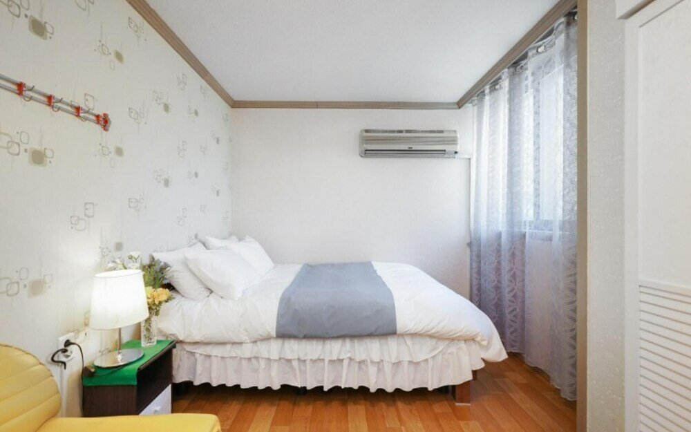 Фото Yeosu Expo Pension Hotel