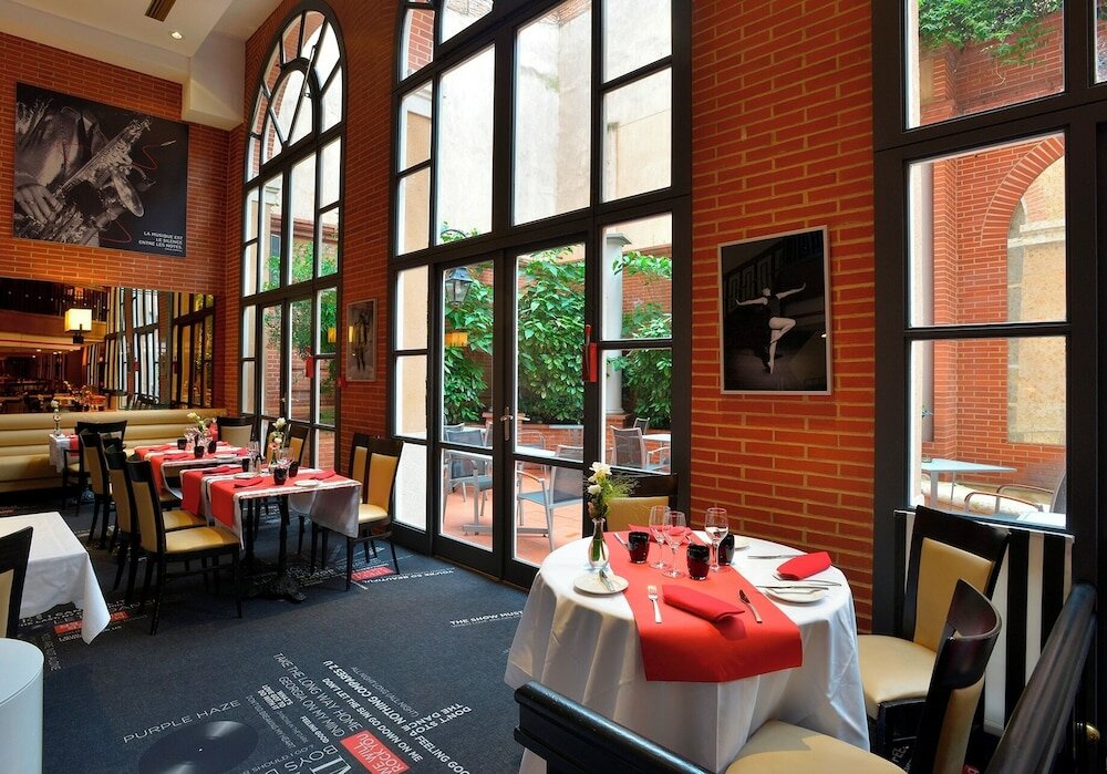 Фото Plaza Hotel Capitole Toulouse