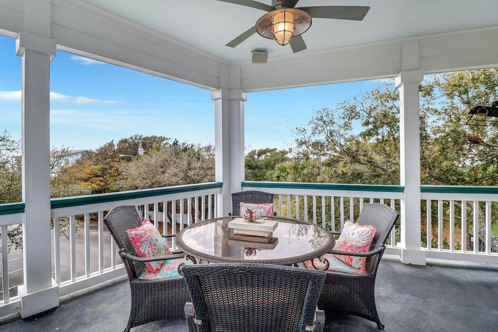 Фото Tybee Skies