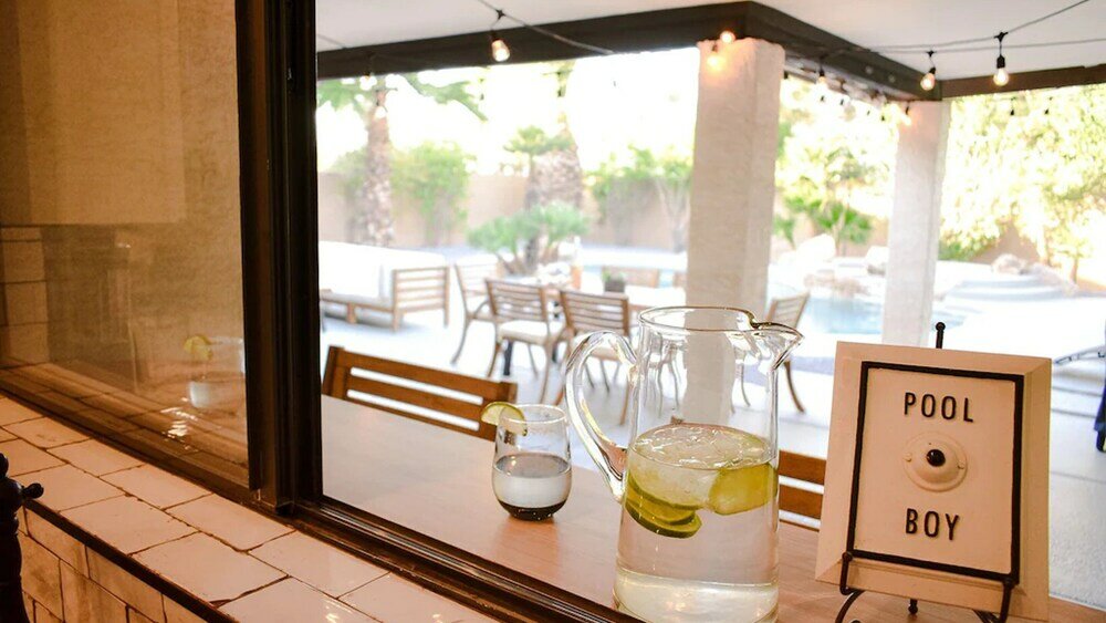 Фото 4-bdrm Vacation Dream Home W/backyard Paradise!