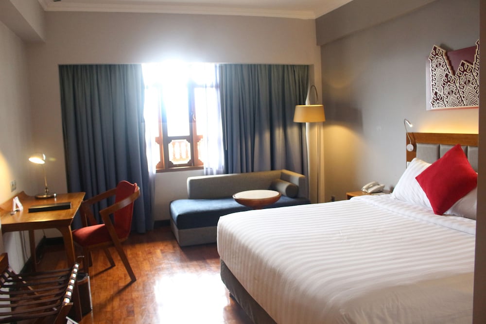 Фото Novotel Bukittinggi