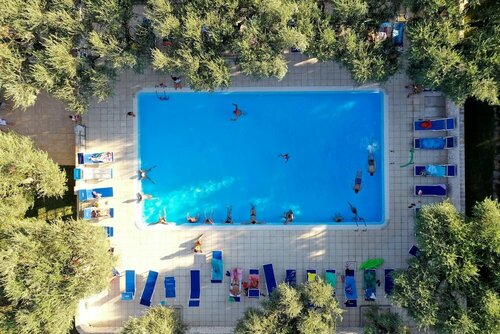 Гостиница Saracena Holiday Home With Private Beach and Swimming Pool