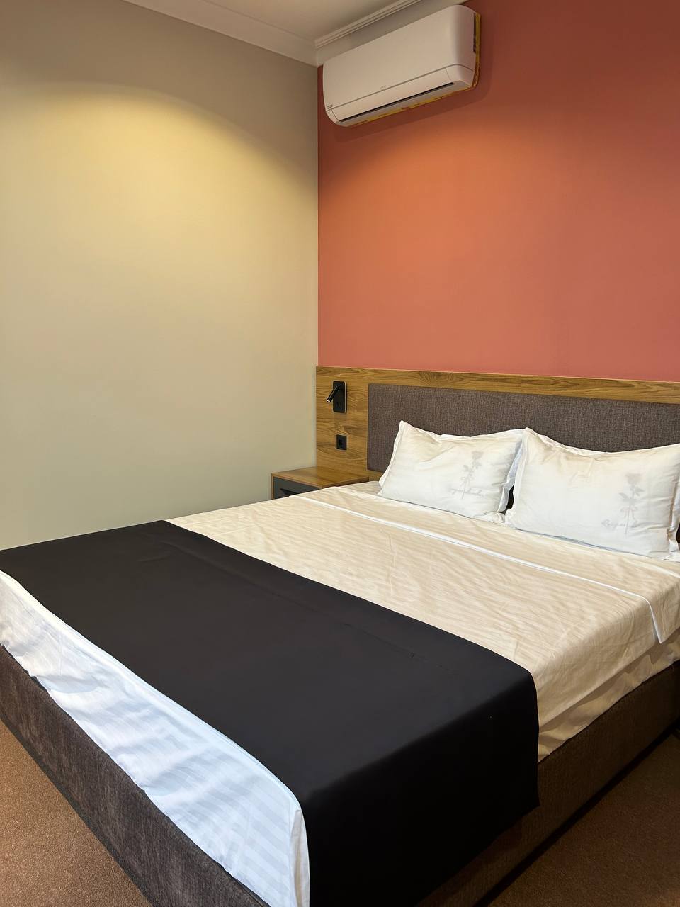 Фото Masdar Hotel