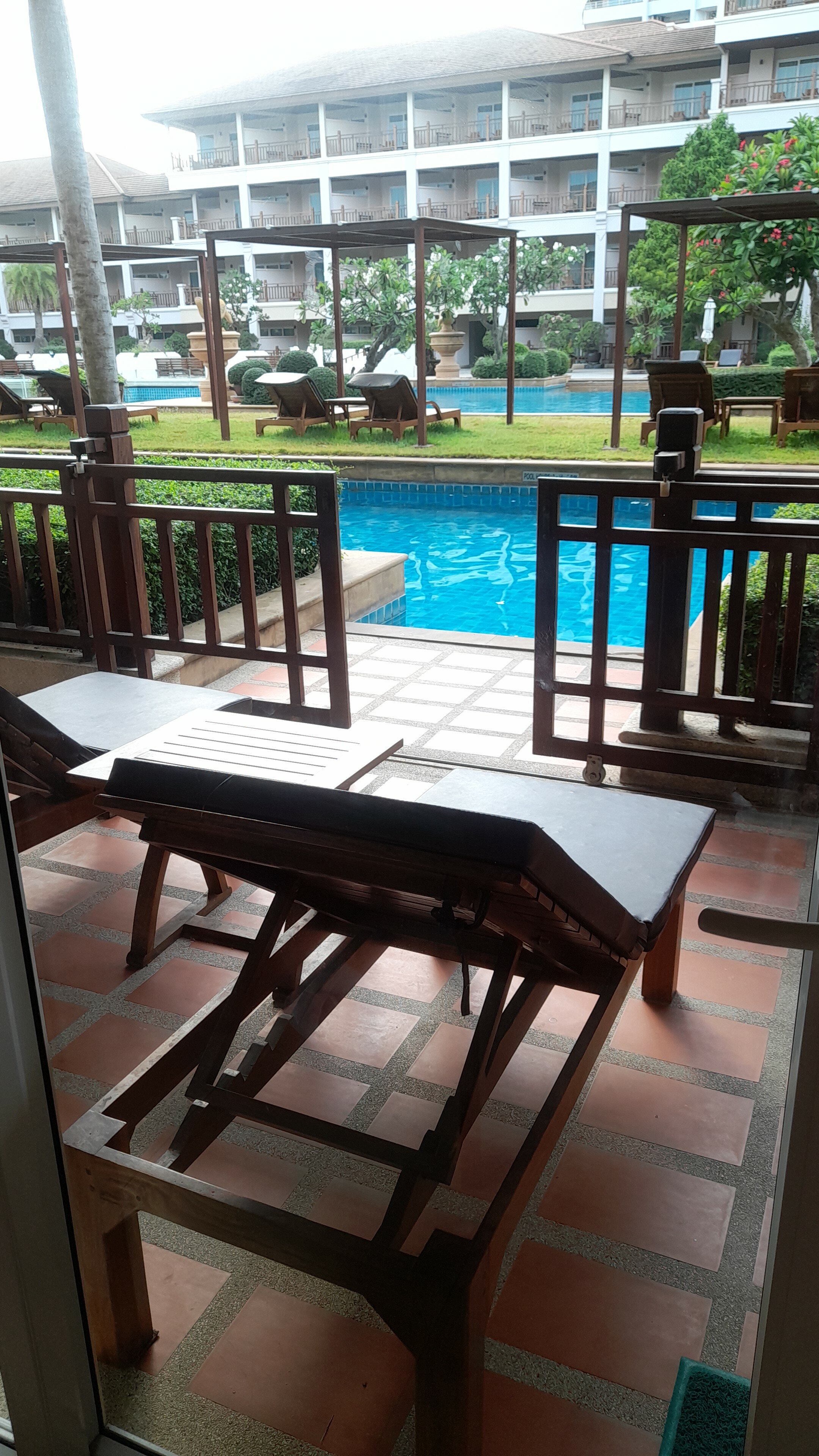 Фото The Heritage Pattaya Beach Resort