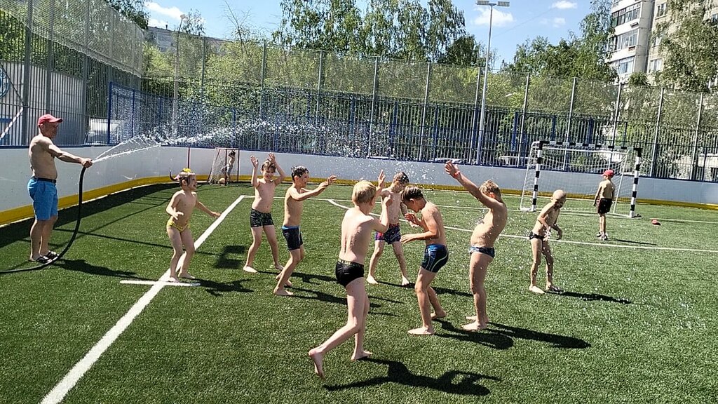 Club para niños y adolescentes Klub po mestu zhitelstva Foton, , foto