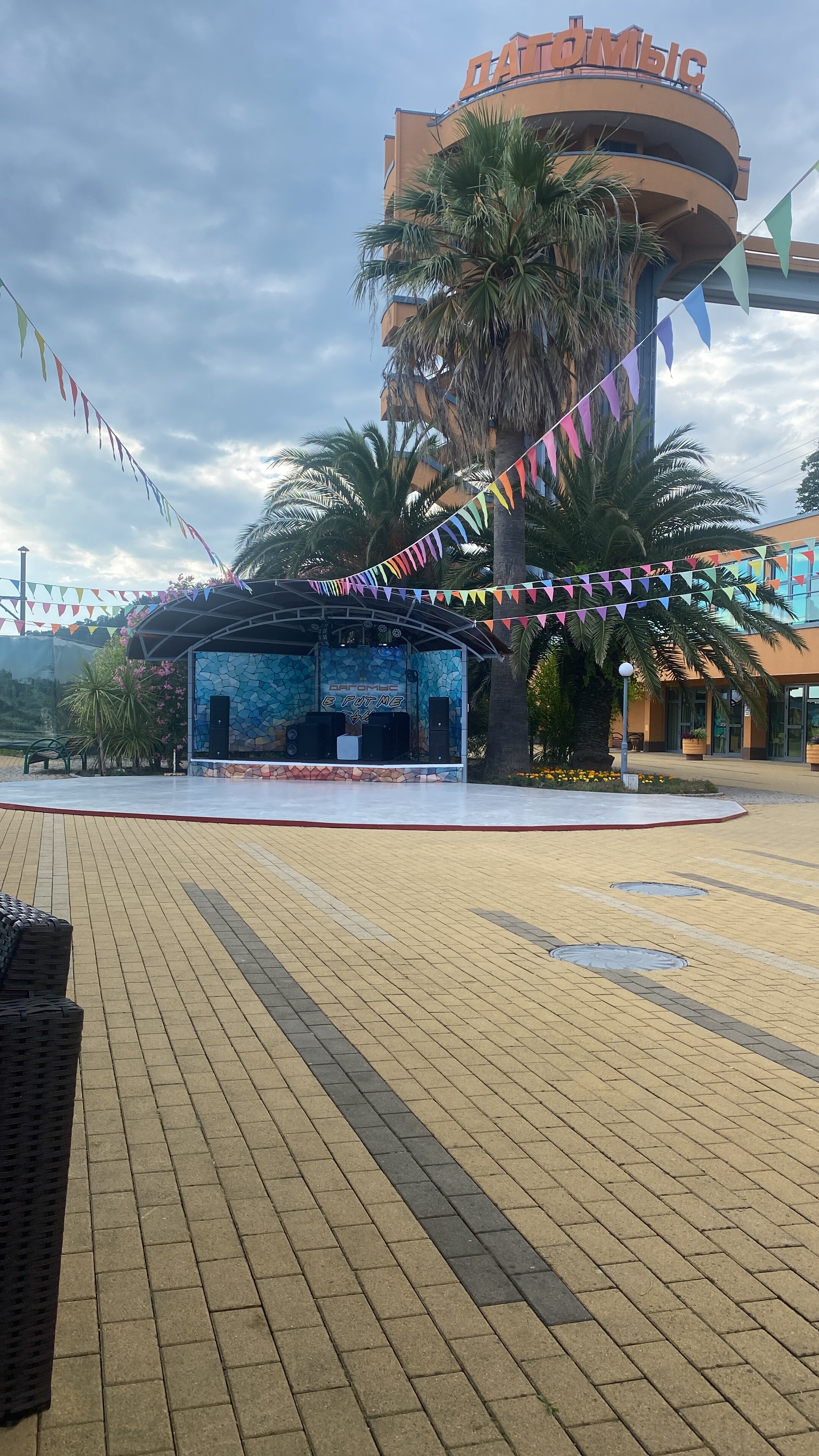 Фото Апартаменты с бассейном