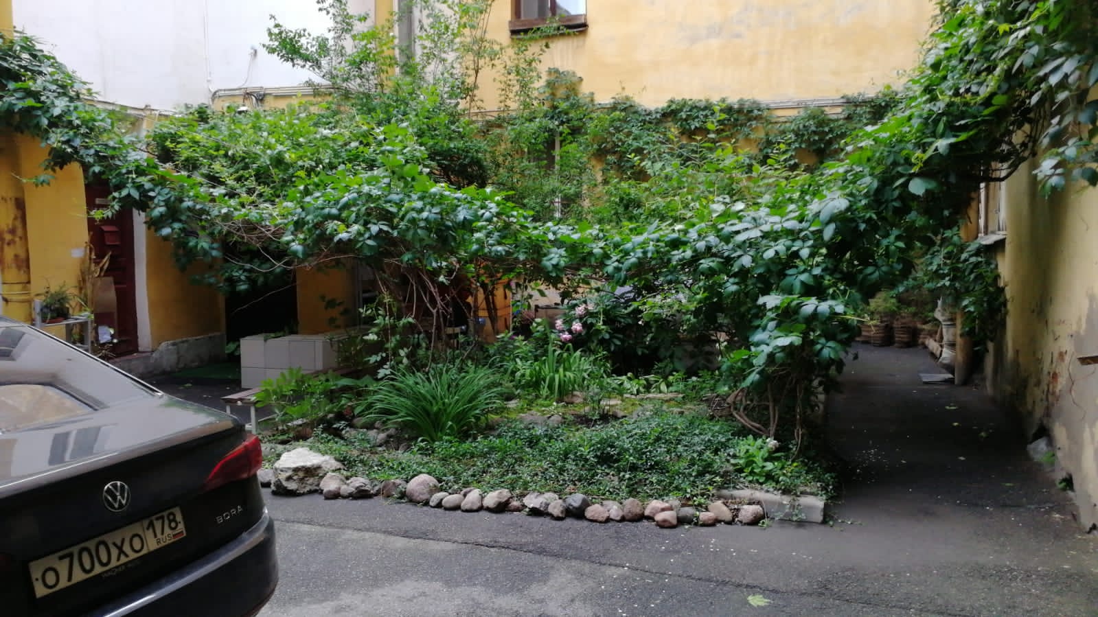 Фото Питерский дворик