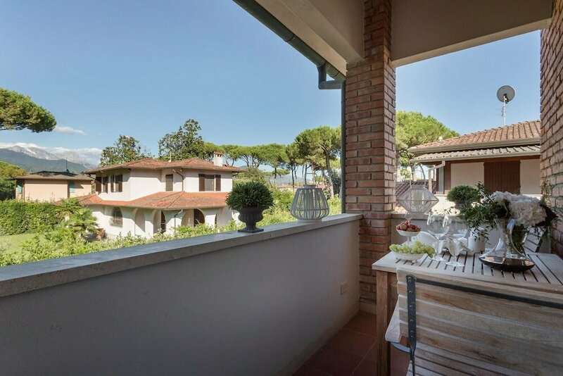 Гостиница Villa Marygrace in Forte dei Marmi в Форте-дей-Марми
