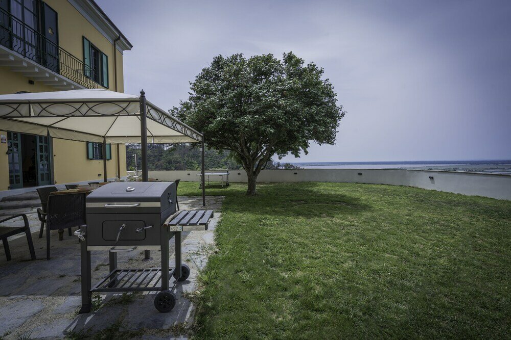 Фото The Gargoyles