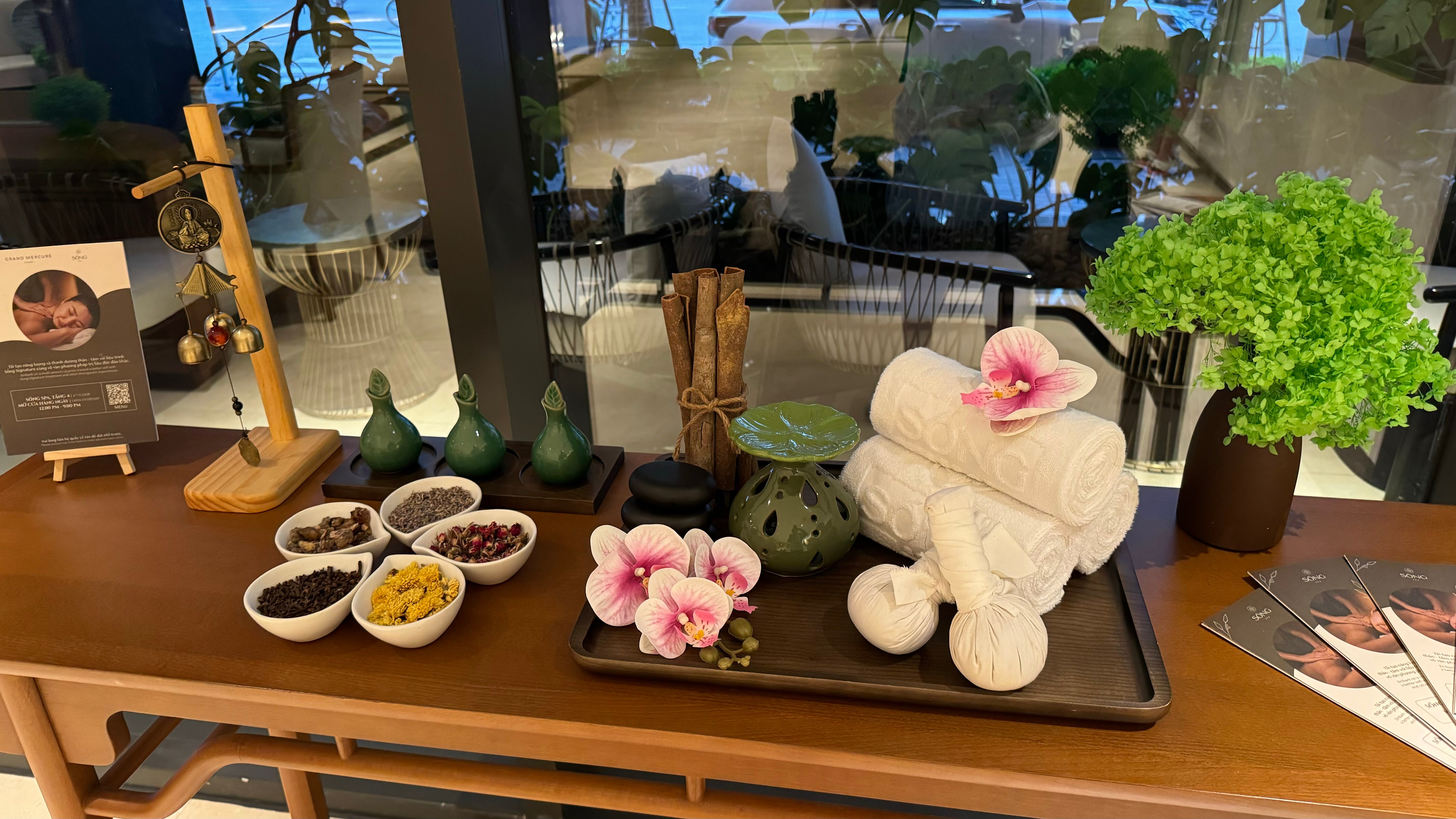 Фото Grand Mercure Hanoi