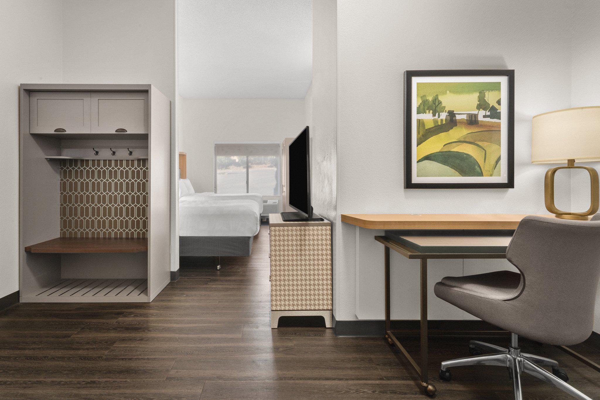 Фото Holiday Inn & Suites Bothell, an Ihg Hotel