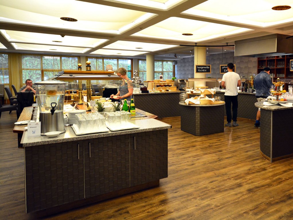 Фото Parkhotel Brunauer