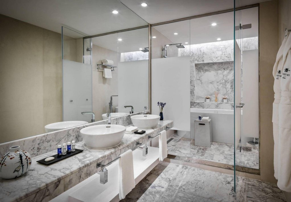 Фото Sheraton Baku Intourist