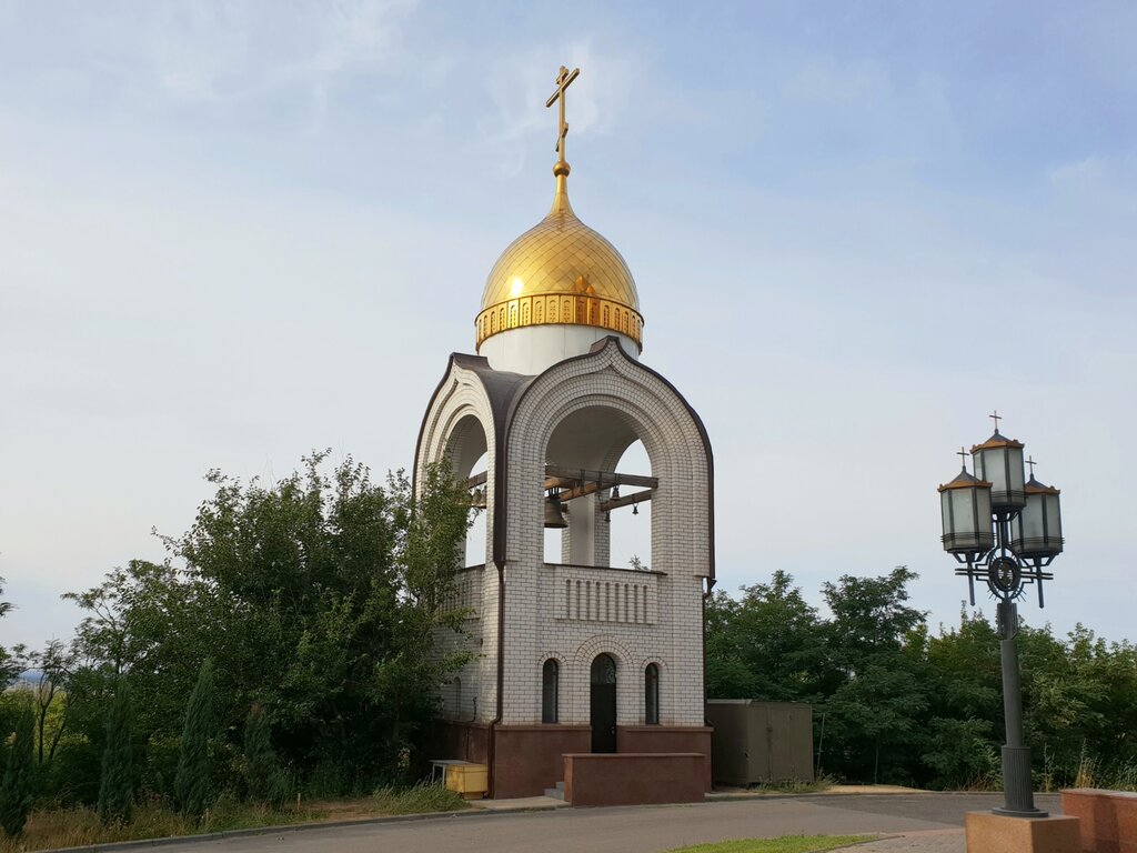 Turistik yerler Kolokolnya Chrama Vsekh Svyatykh, Volgograd, foto