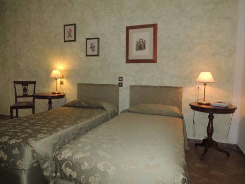 Фото Domus Hotel Adele