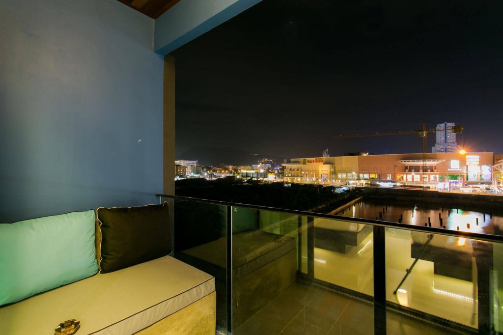 Фото The House Patong