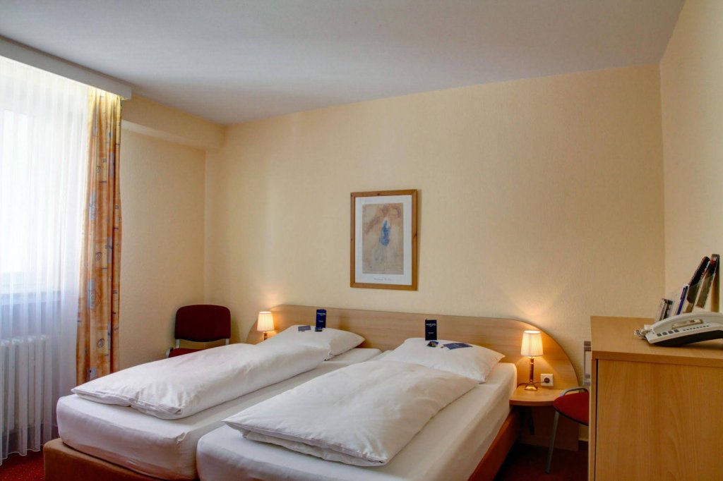 Фото Comfort Garni Hotel