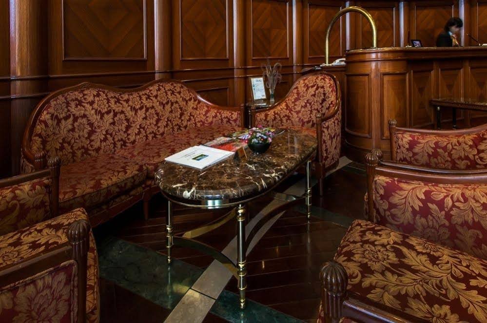 Фото Hotel Trusty Nagoya Shirakawa