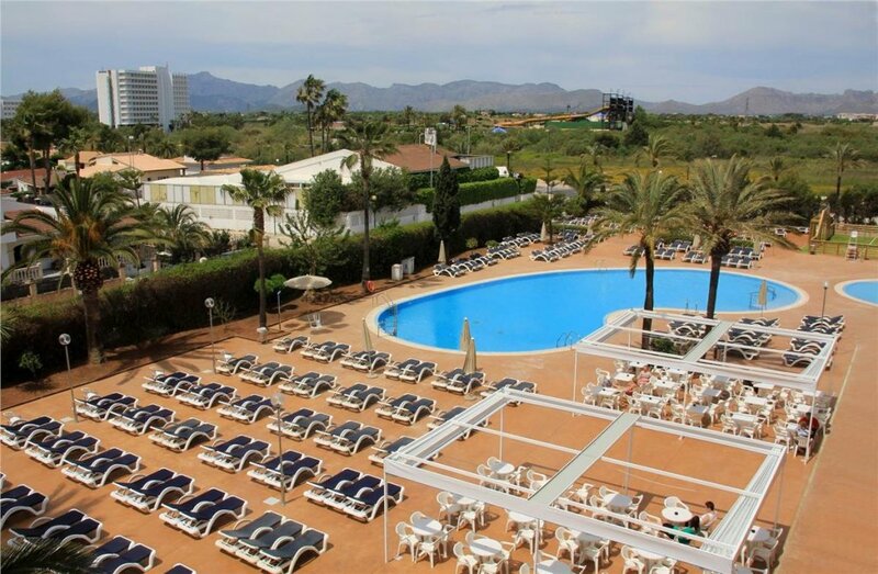 Отель AluaSoul Alcudia Bay - Adults Only