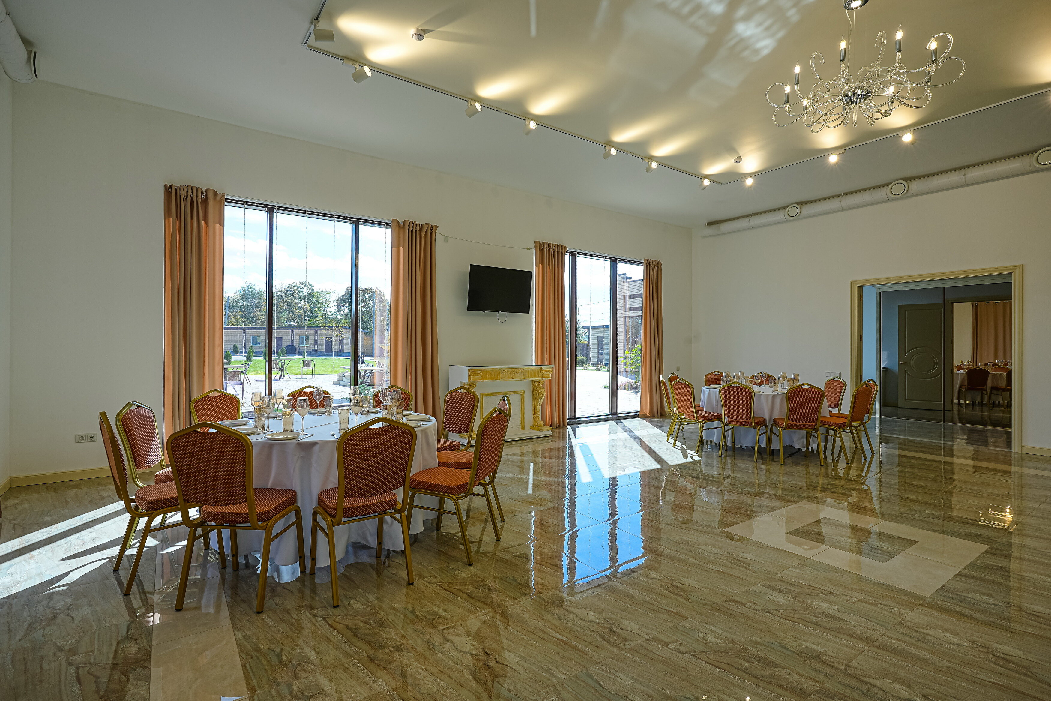 Фото Своя Среда