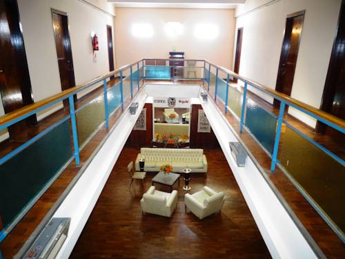 Фото отеля 2