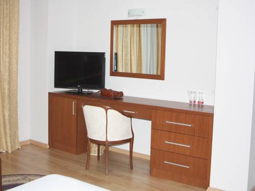 Фото Perla Hotel