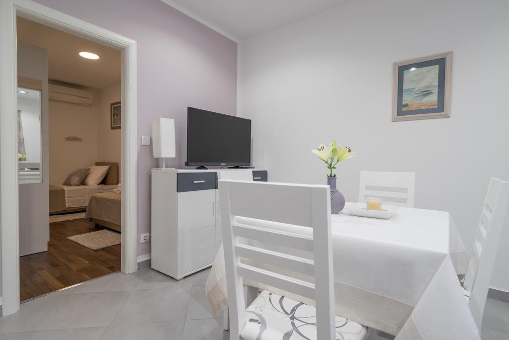 Фото Drop In Split Luxury Suites