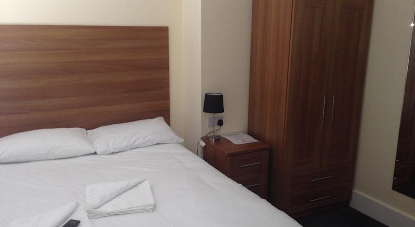 Фото Wendover Arms Hotel