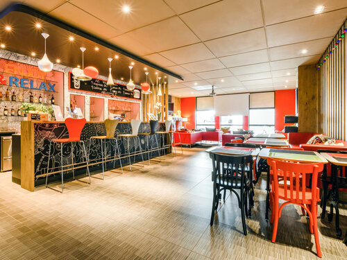 Внешний вид отеля Ibis Варшава Старе Мьясто в Варшаве, фото 5