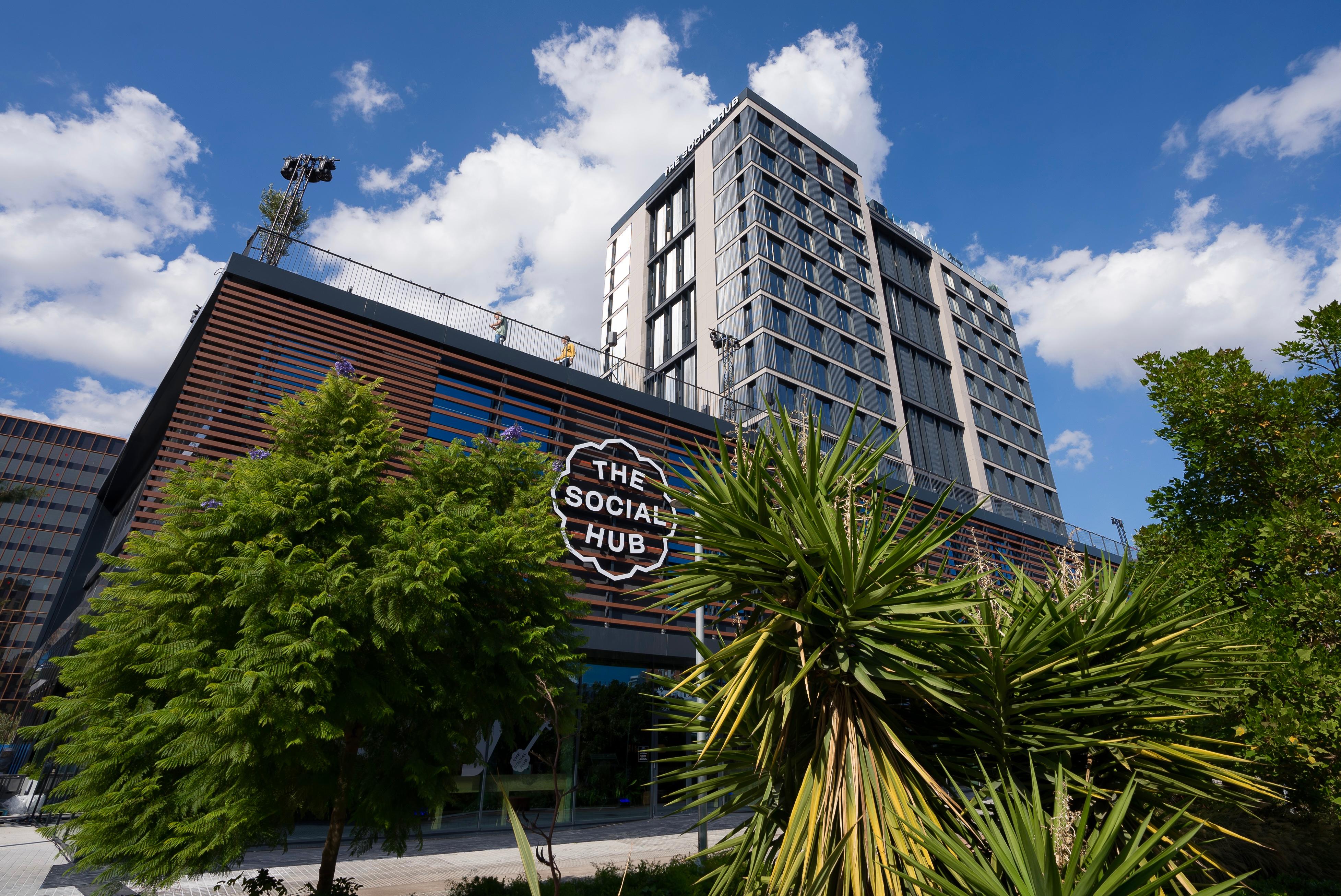 Фото отеля 2