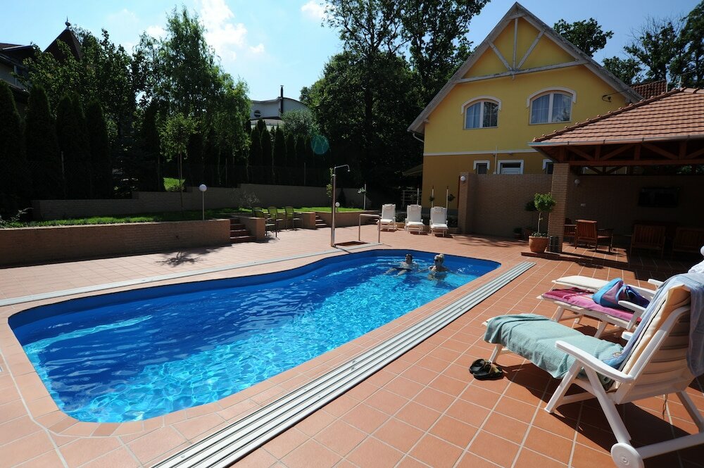 Фото Tölgyfa Panzió