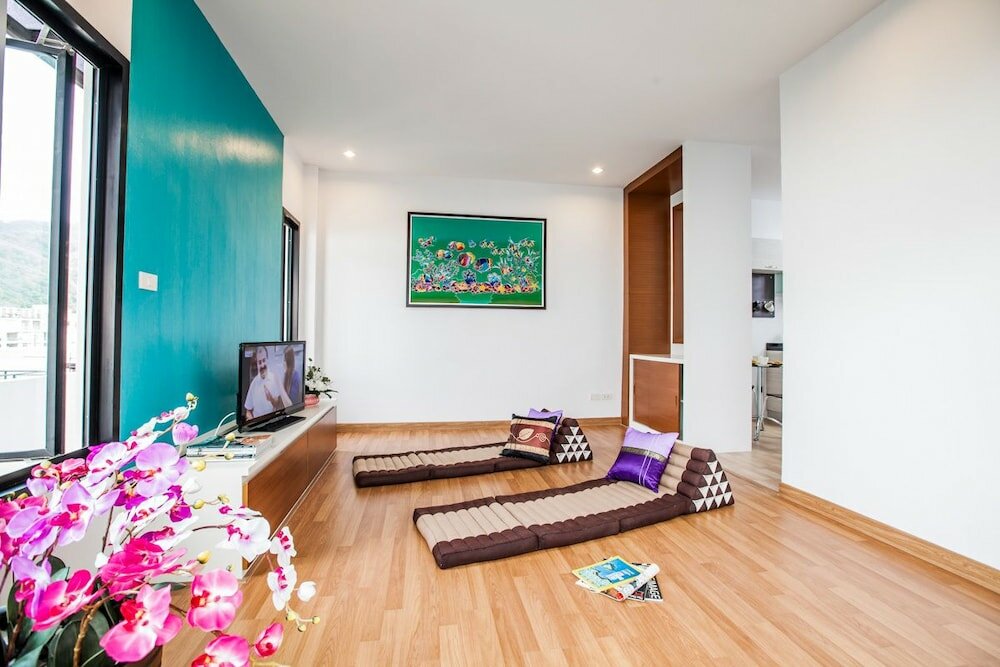 Фото Modern Place Patong Beach