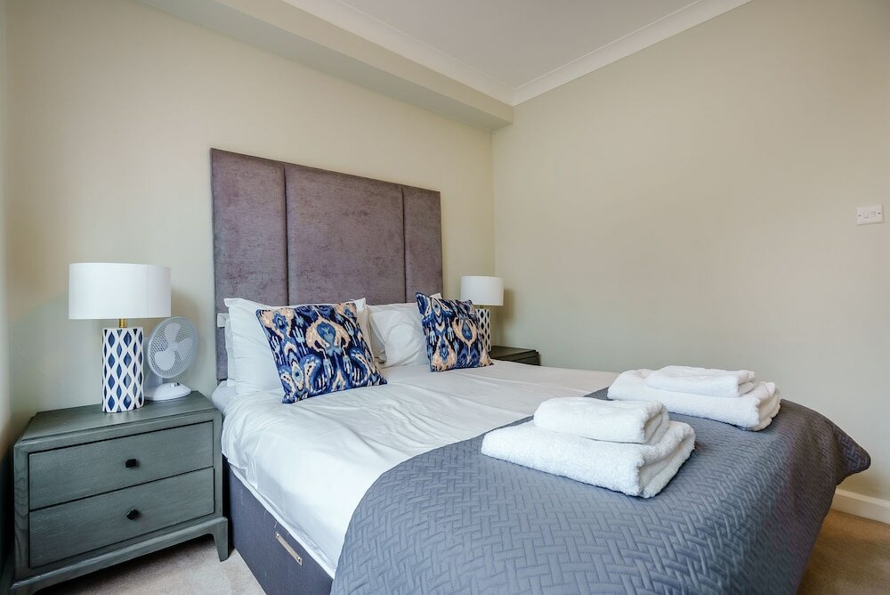 Фото Hill Street Mayfair Apartments