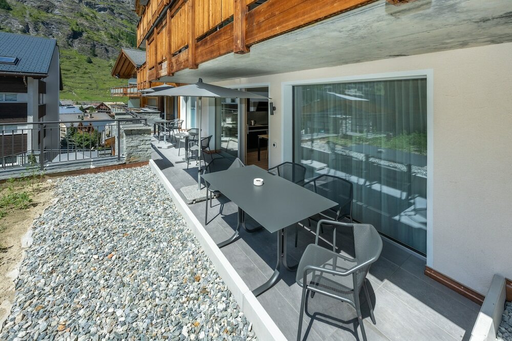 Фото Luxury Residence Colosseo Zermatt
