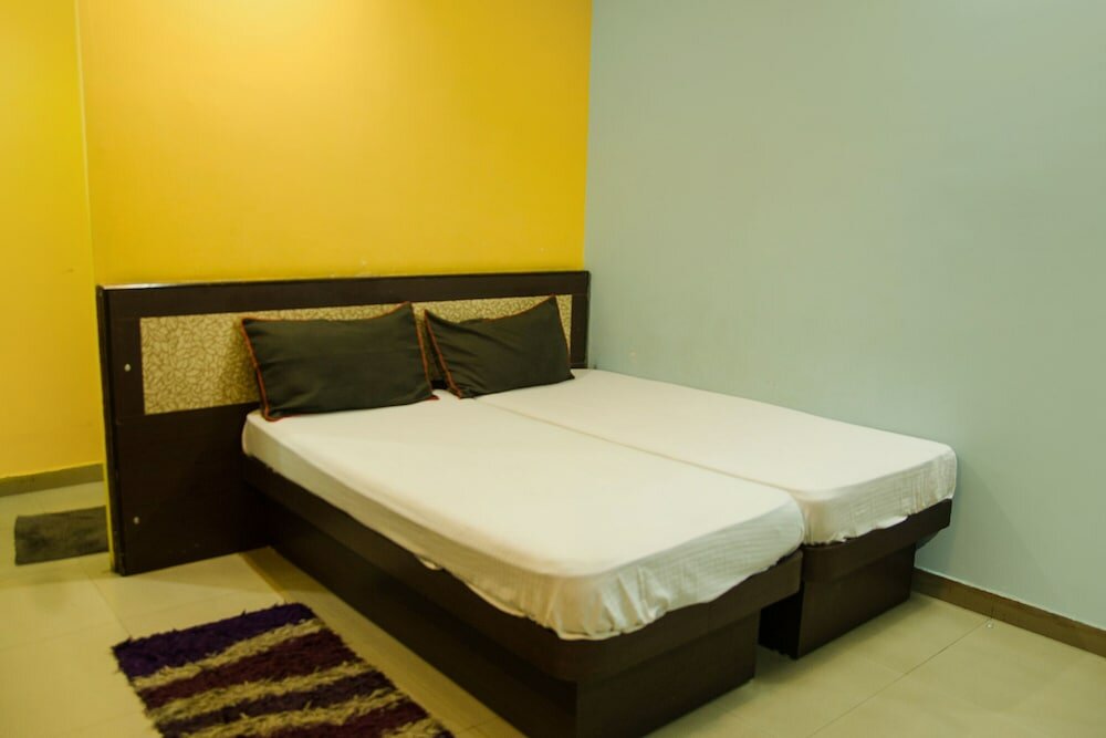Фото Fabhotel Parashuram
