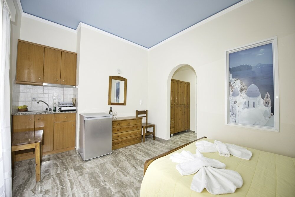 Фото Villa Nikos Karamolegkos