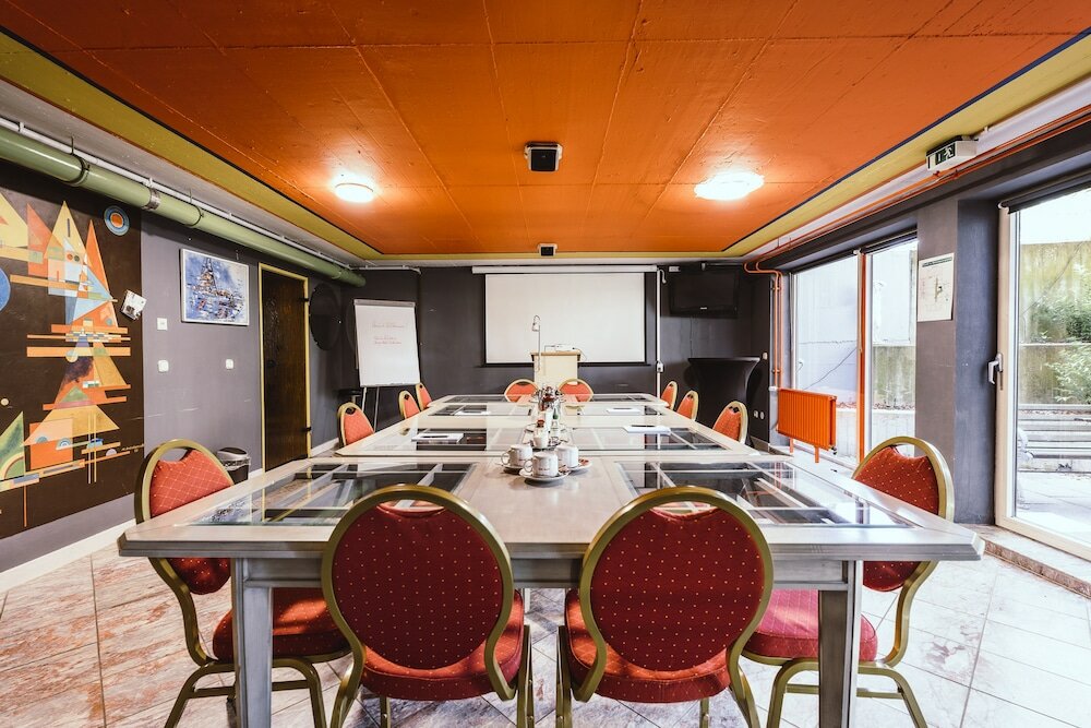 Фото Design Hotel Euskirchen