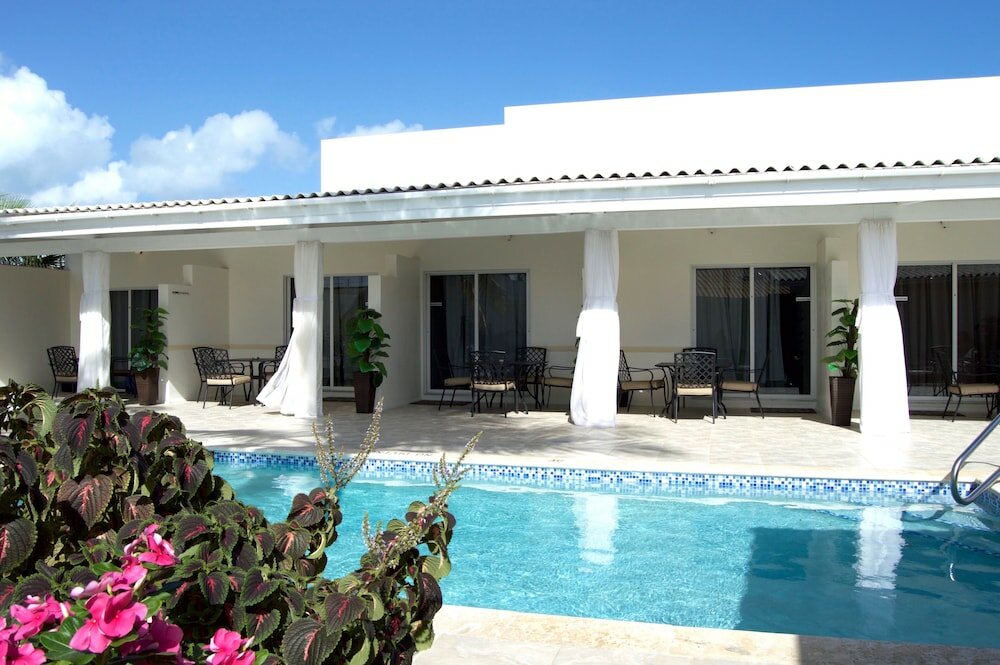 Фото Yoyita Suites Aruba