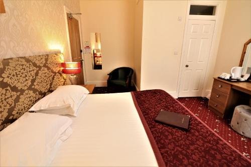 Фото The Berkeley Guest House