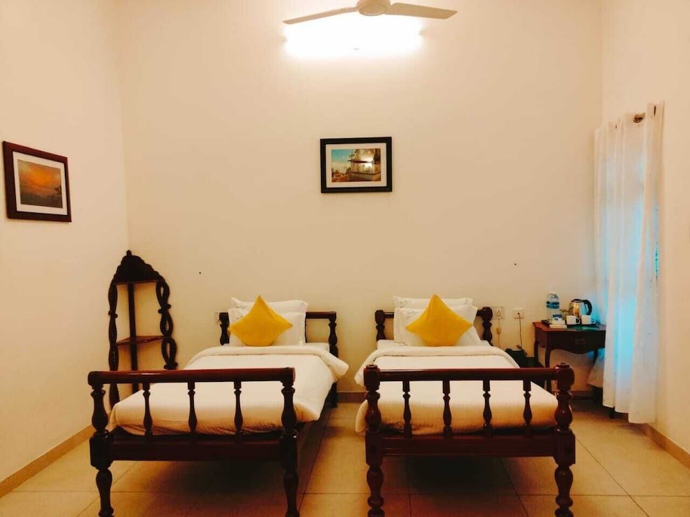 Фото Dumas Guest House